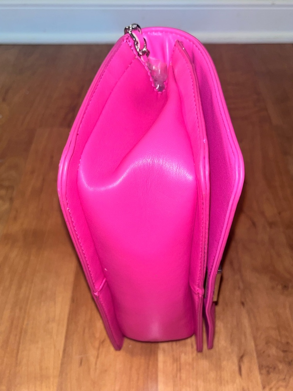 Badgley Mischka Hot Pink Quilted Chain Shoulder Bag - Picture 3 of 11